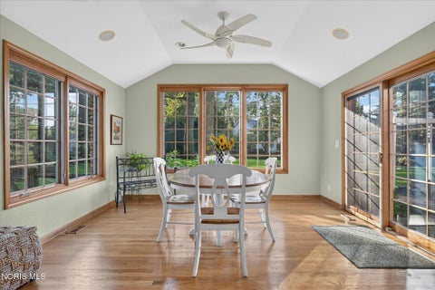 Tiny photo for 3220 Shakespeare Lane, Toledo, OH 43615 (MLS # 10013042)
