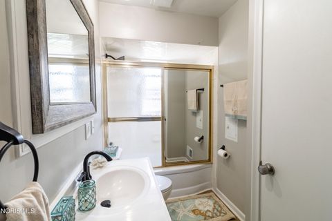 Tiny photo for 2606 102nd Street, Toledo, OH 43611 (MLS # 10007400)