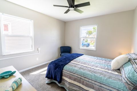 Tiny photo for 2606 102nd Street, Toledo, OH 43611 (MLS # 10007400)