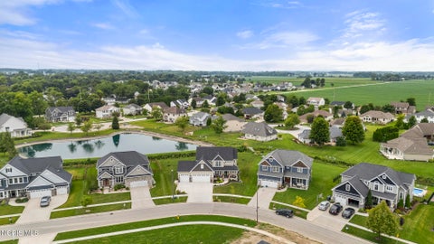 Tiny photo for 959 Heather Court, Bowling Green, OH 43402 (MLS # 10013247)