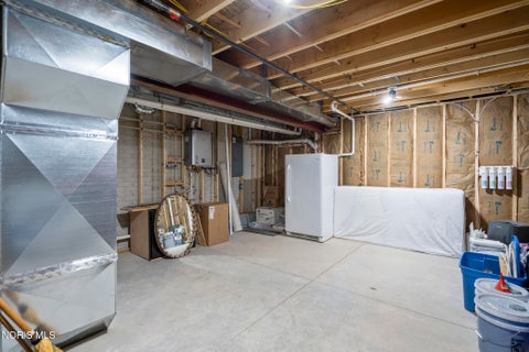 Tiny photo for 959 Heather Court, Bowling Green, OH 43402 (MLS # 10013247)