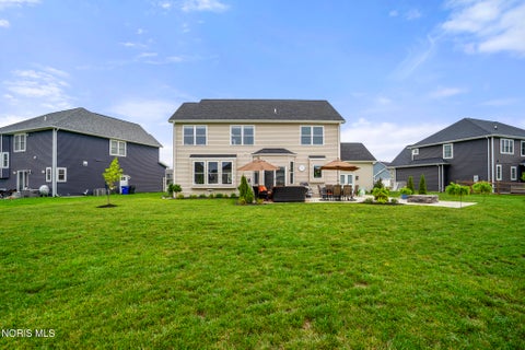 Tiny photo for 959 Heather Court, Bowling Green, OH 43402 (MLS # 10013247)