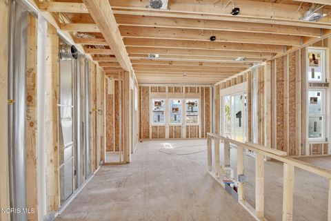 Tiny photo for 500 Chippewa Lane, Perrysburg, OH 43551 (MLS # 10006227)