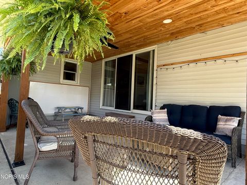 Tiny photo for 1013 Washington Avenue, Defiance, OH 43512 (MLS # 10008063)