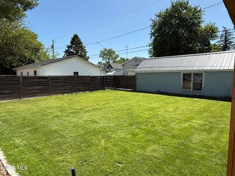Tiny photo for 1013 Washington Avenue, Defiance, OH 43512 (MLS # 10008063)