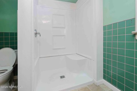 Tiny photo for 1304 Douglas Parkway, Findlay, OH 45840 (MLS # 10003169)