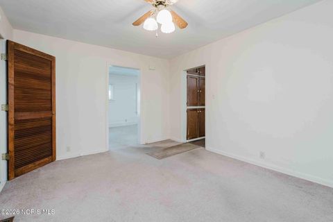 Tiny photo for 1304 Douglas Parkway, Findlay, OH 45840 (MLS # 10003169)