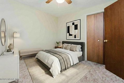 Tiny photo for 1304 Douglas Parkway, Findlay, OH 45840 (MLS # 10003169)