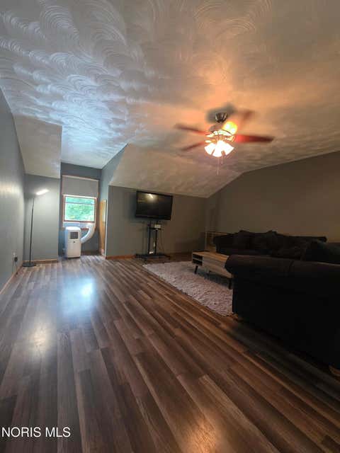 Tiny photo for 8744 Nebraska Avenue, Toledo, OH 43617 (MLS # 10010242)