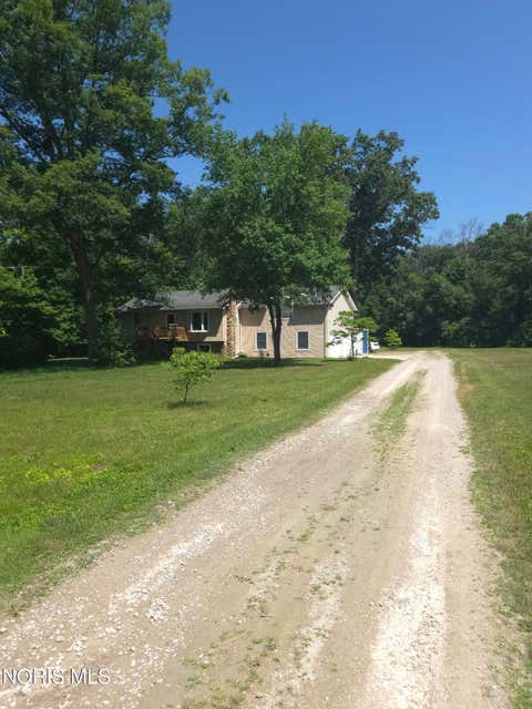 Photo of 8744 Nebraska Avenue, Toledo, OH 43617 (MLS # 10010242)