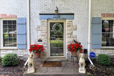 Tiny photo for 2228 Orchard Road, Ottawa Hills, OH 43606 (MLS # 10011187)