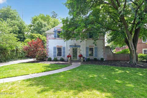 Tiny photo for 2228 Orchard Road, Ottawa Hills, OH 43606 (MLS # 10011187)