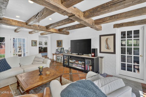 Tiny photo for 2228 Orchard Road, Ottawa Hills, OH 43606 (MLS # 10011187)