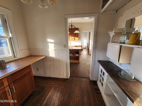 Tiny photo for 424 Winthrop Street, Toledo, OH 43620 (MLS # 10006236)