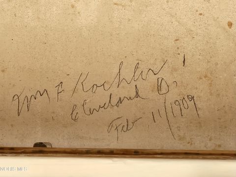 Tiny photo for 424 Winthrop Street, Toledo, OH 43620 (MLS # 10006236)