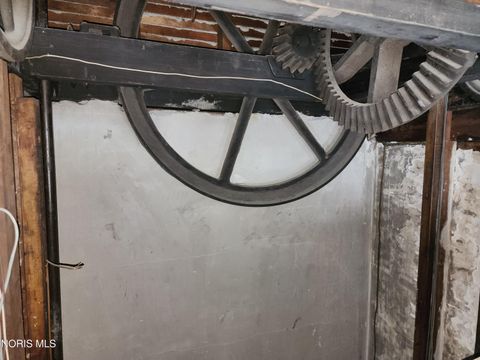 Tiny photo for 424 Winthrop Street, Toledo, OH 43620 (MLS # 10006236)