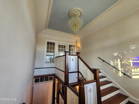 Tiny photo for 424 Winthrop Street, Toledo, OH 43620 (MLS # 10006236)