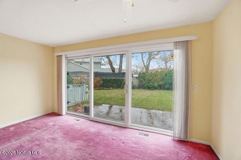 Tiny photo for 2317 Rockspring Road # 104, Toledo, OH 43614 (MLS # 10006266)