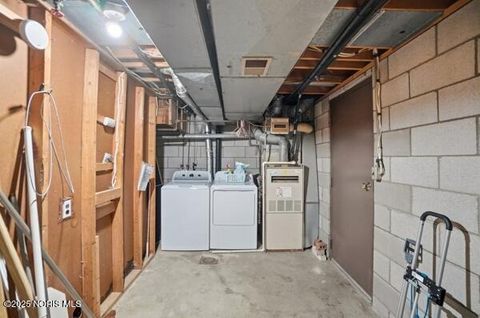 Tiny photo for 2317 Rockspring Road # 104, Toledo, OH 43614 (MLS # 10006266)