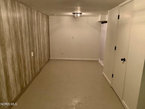Tiny photo for 2109 Evansdale Avenue, Toledo, OH 43607 (MLS # 10010501)