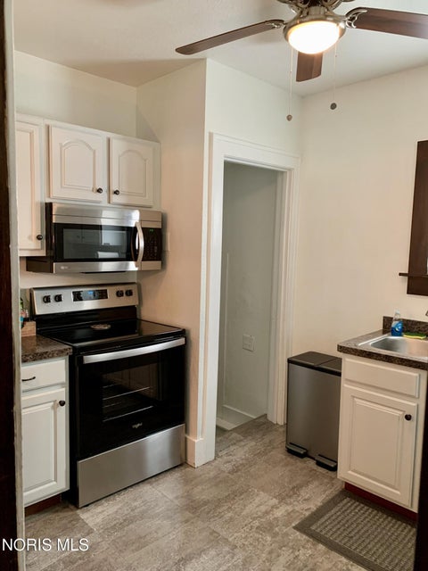 Tiny photo for 2109 Evansdale Avenue, Toledo, OH 43607 (MLS # 10010501)