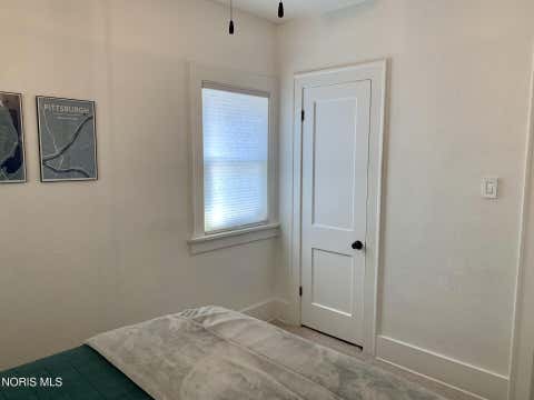 Tiny photo for 2109 Evansdale Avenue, Toledo, OH 43607 (MLS # 10010501)
