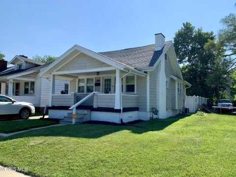 Tiny photo for 2109 Evansdale Avenue, Toledo, OH 43607 (MLS # 10010501)
