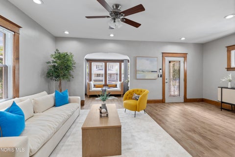 Tiny photo for 3624 Hoiles Avenue, Toledo, OH 43612 (MLS # 10009989)