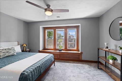 Tiny photo for 3624 Hoiles Avenue, Toledo, OH 43612 (MLS # 10009989)
