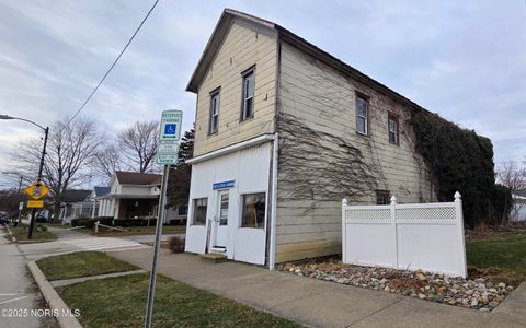 Photo of 304 Railway Avenue, Holgate, OH 43527 (MLS # 10002534)