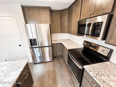 Tiny photo for 4849 Sylvan Prairie Court, Sylvania, OH 43560 (MLS # 10003116)