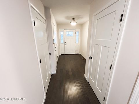 Tiny photo for 4849 Sylvan Prairie Court, Sylvania, OH 43560 (MLS # 10003116)