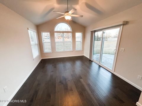 Tiny photo for 4849 Sylvan Prairie Court, Sylvania, OH 43560 (MLS # 10003116)