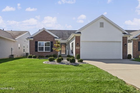 Photo of 5109 Starboard Drive, Maumee, OH 43537 (MLS # 10014512)