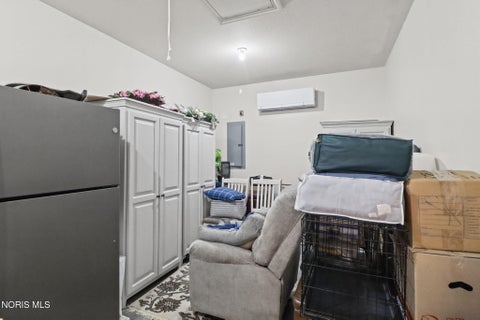 Tiny photo for 5109 Starboard Drive, Maumee, OH 43537 (MLS # 10014512)
