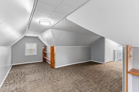 Tiny photo for 1487 Crestwood Road, Toledo, OH 43612 (MLS # 10008450)