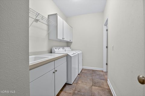 Tiny photo for 3927 Coneflower Lane, Maumee, OH 43537 (MLS # 10008767)