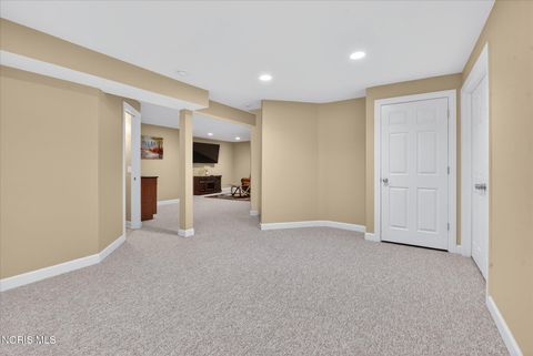 Tiny photo for 3927 Coneflower Lane, Maumee, OH 43537 (MLS # 10008767)