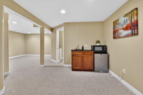 Tiny photo for 3927 Coneflower Lane, Maumee, OH 43537 (MLS # 10008767)
