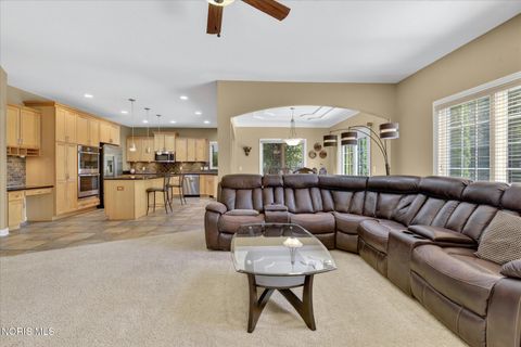 Tiny photo for 3927 Coneflower Lane, Maumee, OH 43537 (MLS # 10008767)