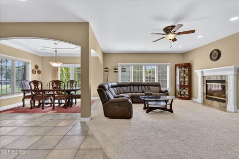 Tiny photo for 3927 Coneflower Lane, Maumee, OH 43537 (MLS # 10008767)