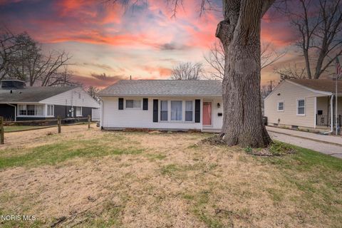 Photo of 4817 Rambo Lane, Toledo, OH 43623 (MLS # 10005684)