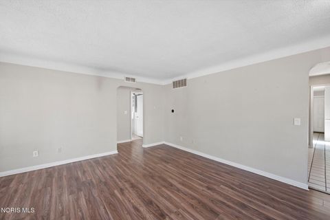 Tiny photo for 4817 Rambo Lane, Toledo, OH 43623 (MLS # 10005684)