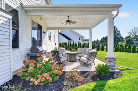 Tiny photo for 4956 Buckeye Drive, Maumee, OH 43537 (MLS # 10014665)