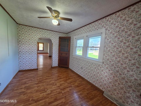 Tiny photo for 118 Seneca Avenue, Fostoria, OH 44830 (MLS # 10012584)