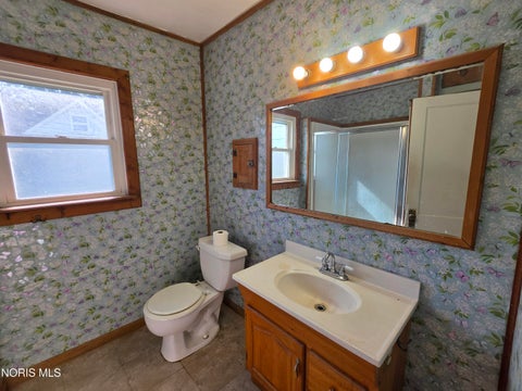 Tiny photo for 118 Seneca Avenue, Fostoria, OH 44830 (MLS # 10012584)