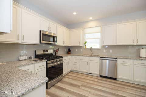 Tiny photo for 3834 Hampstead Drive, Sylvania, OH 43560 (MLS # 10009220)