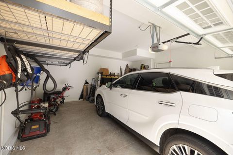 Tiny photo for 3834 Hampstead Drive, Sylvania, OH 43560 (MLS # 10009220)
