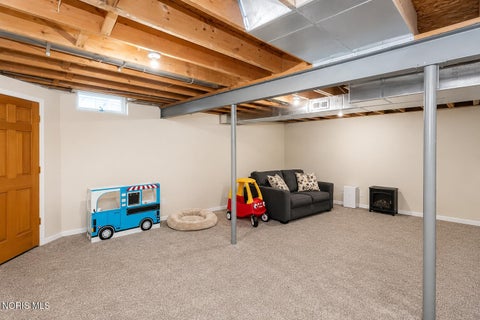 Tiny photo for 5678 Greenridge Drive, Toledo, OH 43615 (MLS # 10010603)