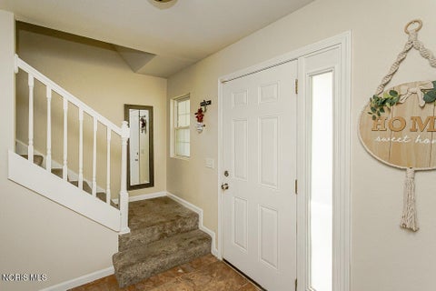 Tiny photo for 5678 Greenridge Drive, Toledo, OH 43615 (MLS # 10010603)